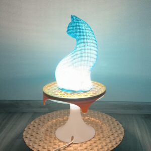 Algorithm Cat: Designová 3D socha s magickou hrou světel - Obrázek 7