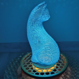 Algorithm Cat: Designová 3D socha s magickou hrou světel - Obrázek 3